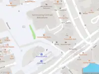 Ambulance met grote spoed naar de Kolk in Rotterdam