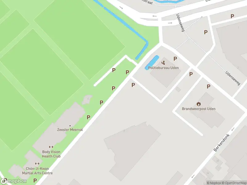 Politie naar de Hockeyweg in Uden vanwege ongeval met letsel