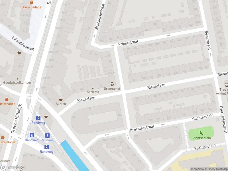 Ambulance met grote spoed naar de Hollandsestraat in Rotterdam