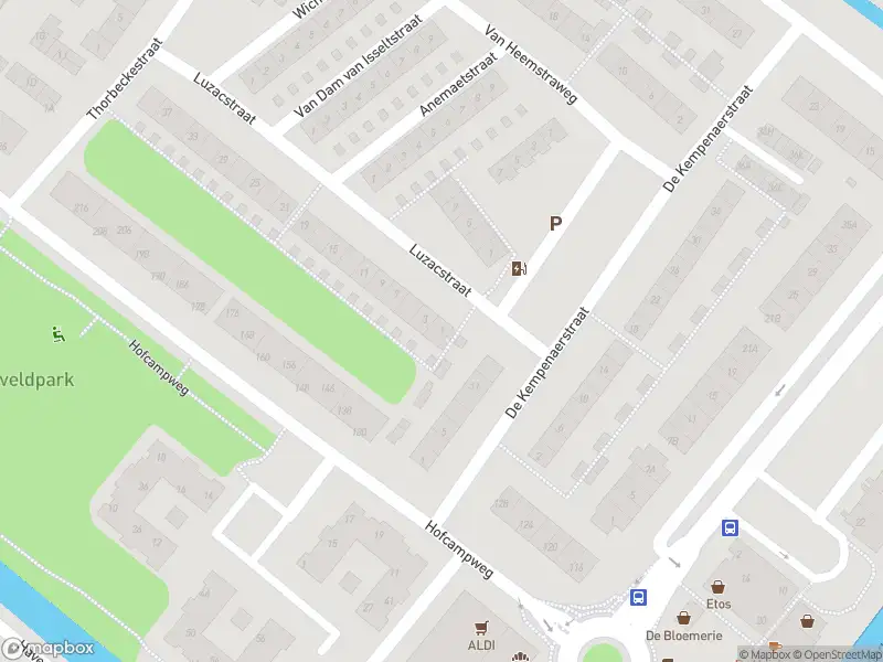 Ambulance met gepaste spoed naar de Luzacstraat in Wassenaar