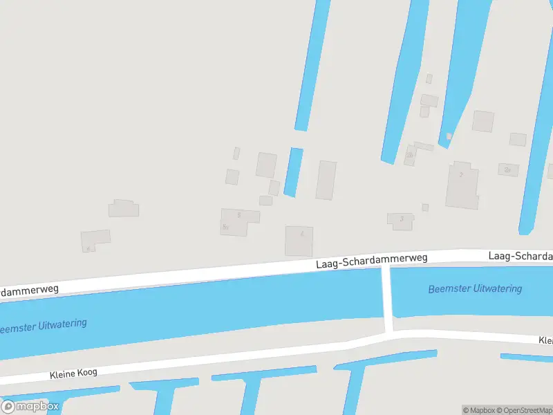 112 melding Ambulance naar de Laag-Schardammerweg in Schardam