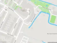 Ambulance met grote spoed naar de Witte van Haemstedelaan in Haarlem