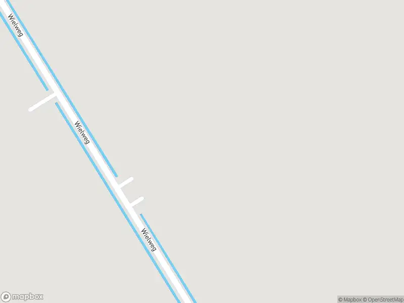 Ambulance met grote spoed naar de Land van Esseweg in Strijen