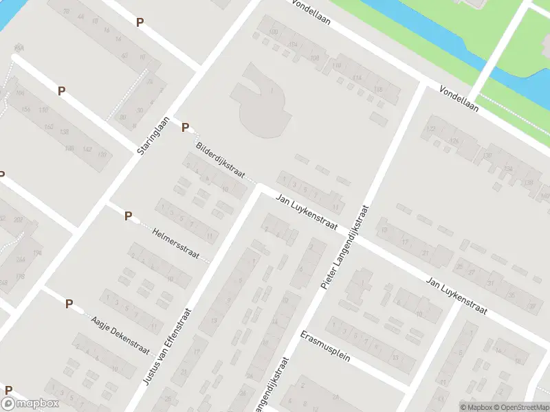 Ambulance met grote spoed naar de Jan Luykenstraat in Papendrecht