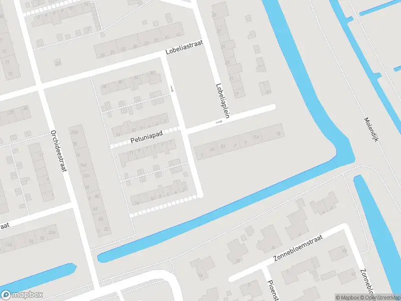 Ambulance met gepaste spoed naar de Lobeliaplein in Spijkenisse
