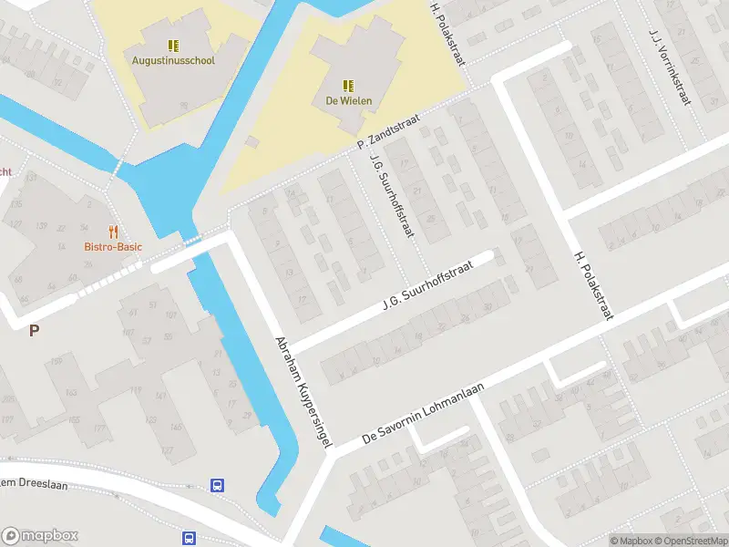 Ambulance met grote spoed naar de J.G. Suurhoffstraat in Papendrecht