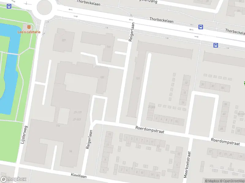 Ambulance met grote spoed naar de Reigerlaan in Sliedrecht