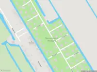 Ambulance met gepaste spoed naar de Vlietpark in Leiden