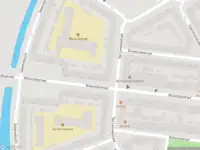Ambulance met gepaste spoed naar de Bilderdijkstraat in Rotterdam