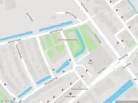 Ambulance met gepaste spoed naar de Freesiastraat in Capelle aan den IJssel