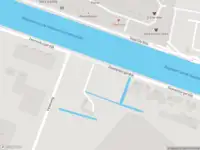 Ambulance met grote spoed naar de Houtrakkerweg in Halfweg