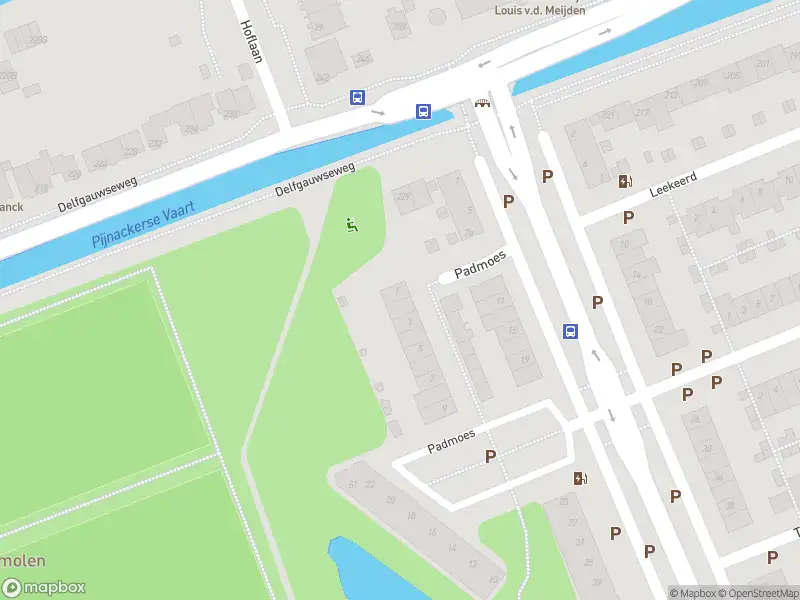 Ambulance met gepaste spoed naar de Padmoes in Delfgauw