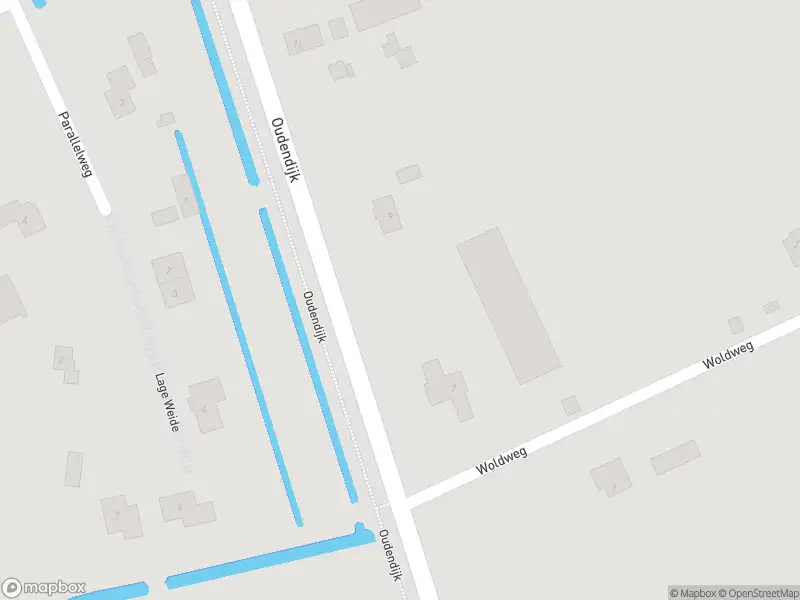 Brandweer met gepaste spoed naar de Oudendijk in IJsselmuiden vanwege waarnemen gaslucht