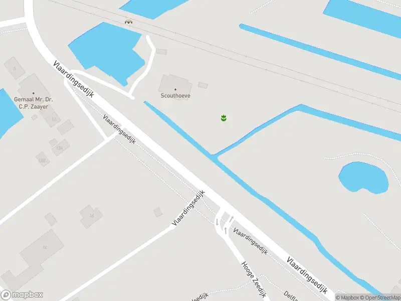 Ambulance met gepaste spoed naar de Vlaardingsedijk in Maassluis
