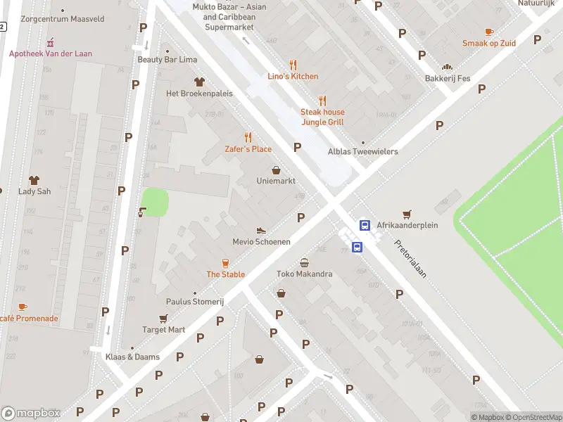 Ambulance met gepaste spoed naar de Paul Krugerstraat in Rotterdam