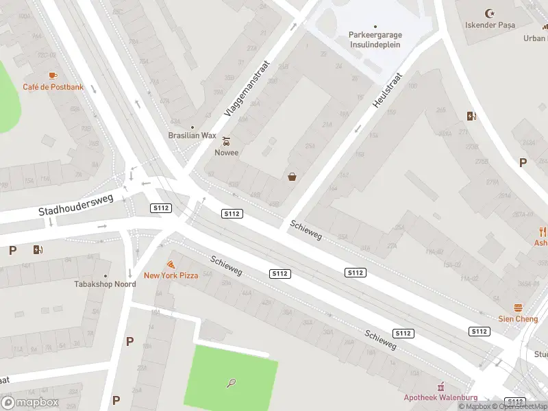 Ambulance met grote spoed naar de Schieweg in Rotterdam