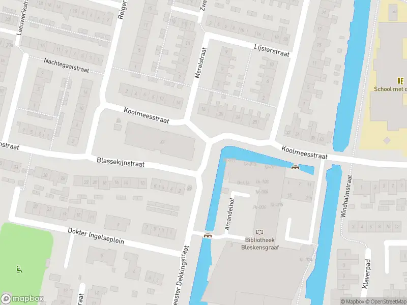 Ambulance met gepaste spoed naar de Koolmeesstraat in Bleskensgraaf