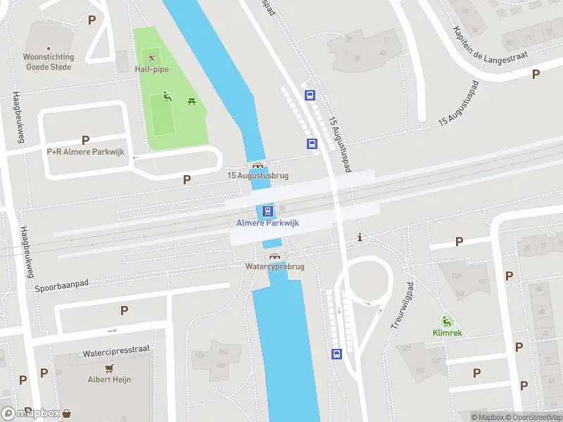 Politie naar de Spoorbaanpad in Almere vanwege aanrijding met letsel