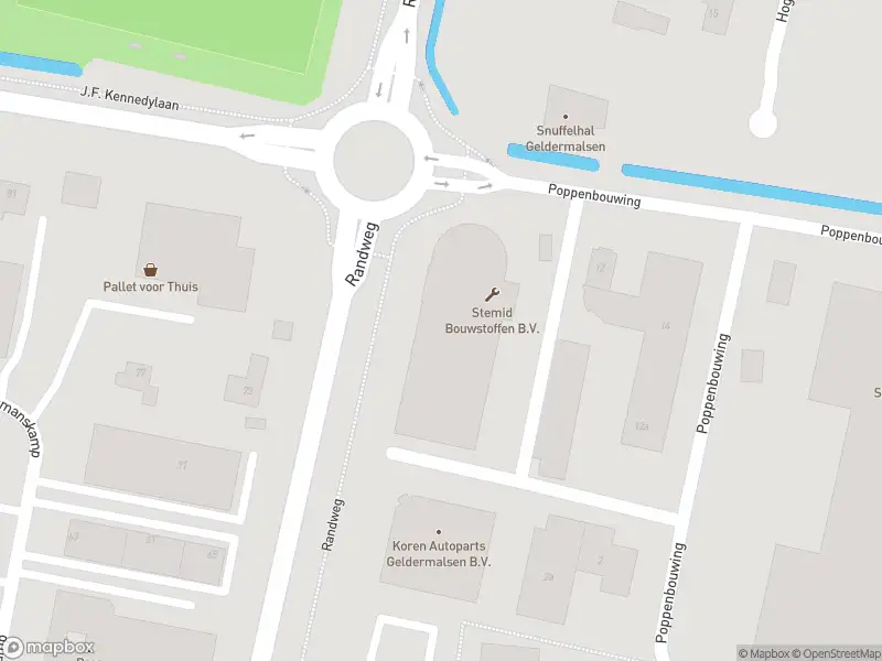 Brandweer met gepaste spoed naar de Randweg in Geldermalsen vanwege een liftopsluiting
