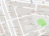 Ambulance met grote spoed naar de Bredestraat in Rotterdam