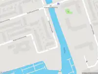Ambulance met gepaste spoed naar de Zwanebloemkade in Zaandam