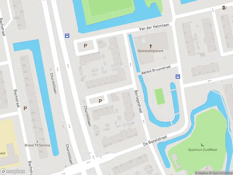 Ambulance met grote spoed naar de Zocherstraat in Leiden
