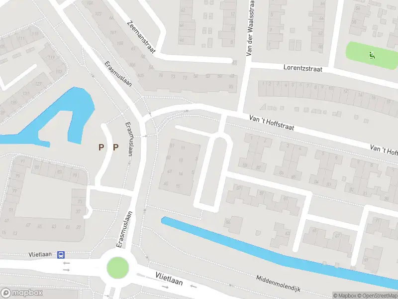 Ambulance met gepaste spoed naar de Kamerlingh Onnesstraat in Ridderkerk