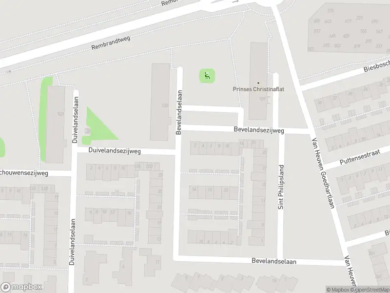 Ambulance met grote spoed naar de Bevelandsezijweg in Amstelveen