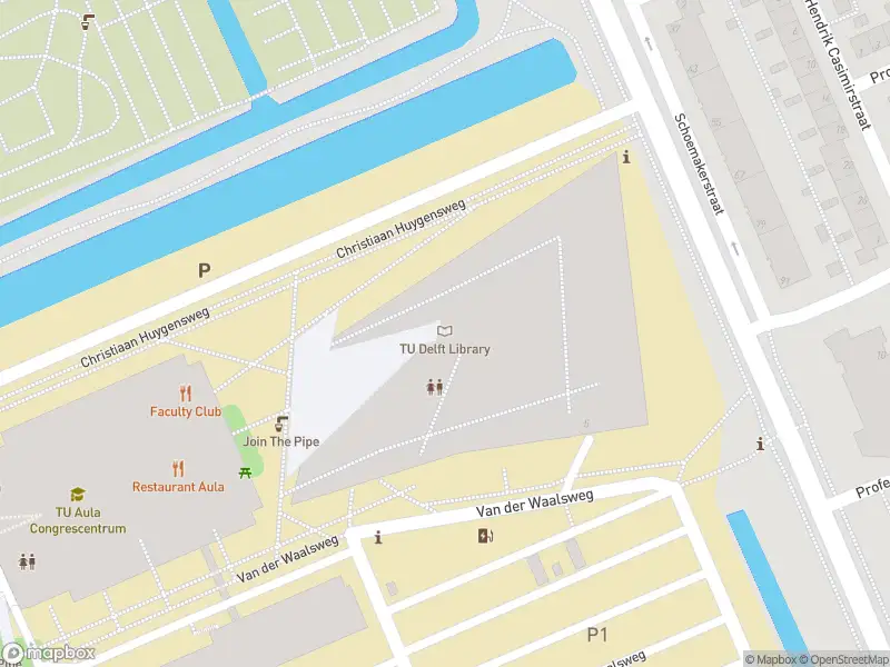 Ambulance met grote spoed naar de Prometheusplein in Delft