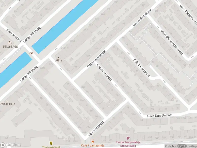Ambulance met grote spoed naar de Koolzaadstraat in Rotterdam