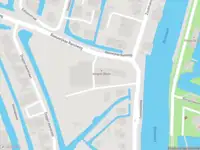 Brandweer met grote spoed naar de Reeuwijkse Randweg in Reeuwijk vanwege personen te water