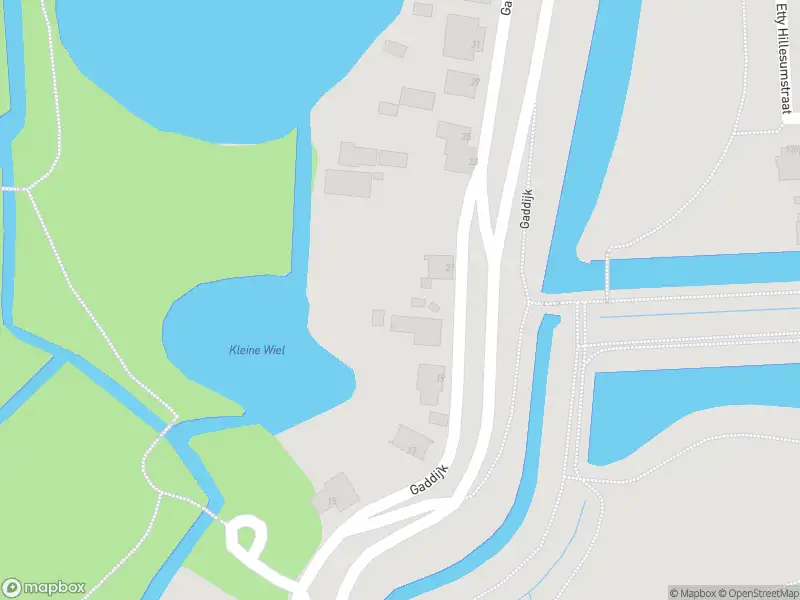 Ambulance met gepaste spoed naar de Gaddijk in Spijkenisse