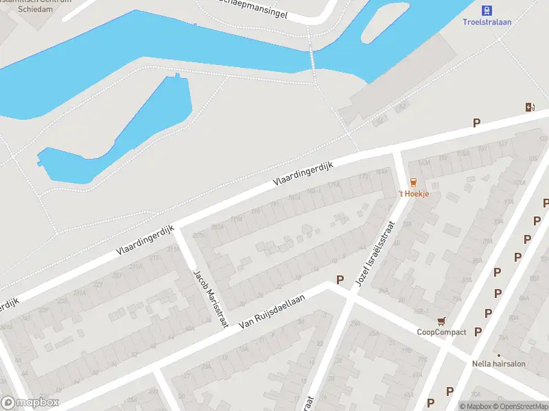 Ambulance met gepaste spoed naar de Vlaardingerdijk in Schiedam