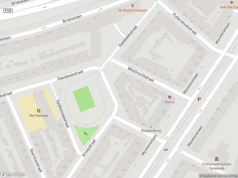 Ambulance met grote spoed naar de Hekelingenstraat in Rotterdam