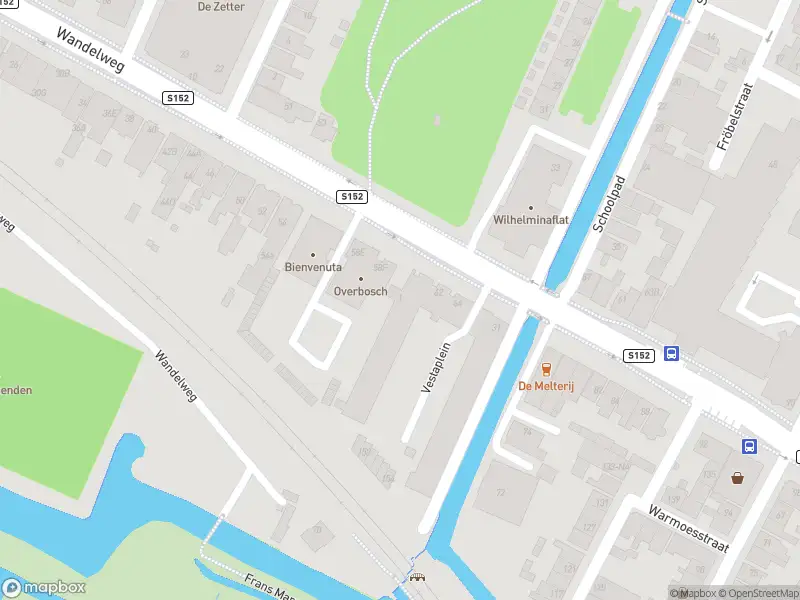 Brandweer met grote spoed naar de Vestaplein in Wormerveer vanwege afhijsen patient