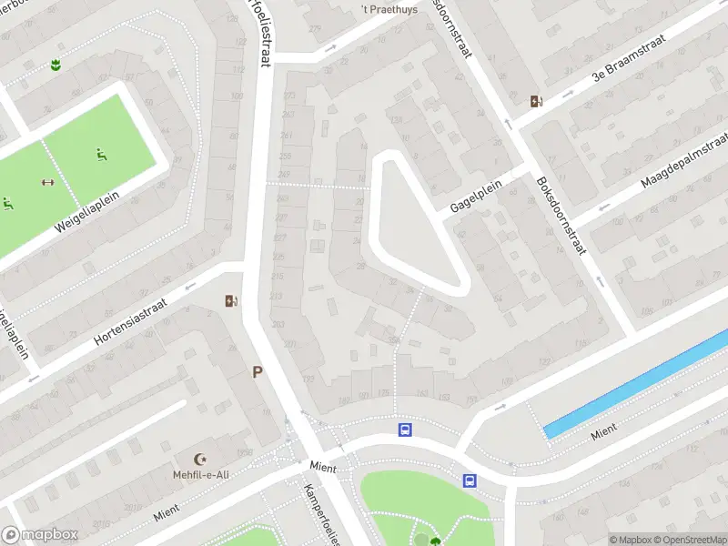 Ambulance met grote spoed naar de Sneeuwbalstraat in 's-Gravenhage