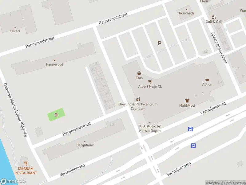 Ambulance met gepaste spoed naar de Vrieschgroenstraat in Zaandam
