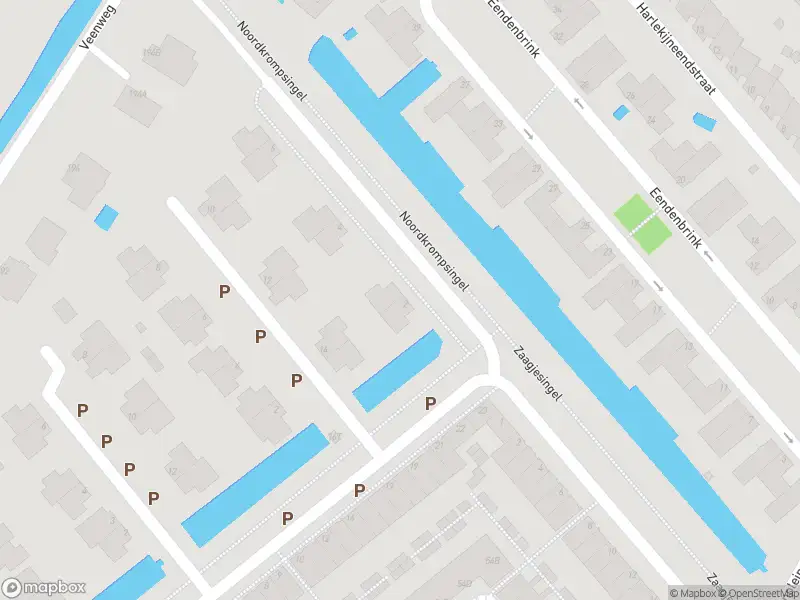Ambulance met grote spoed naar de Noordkrompsingel in 's-Gravenhage