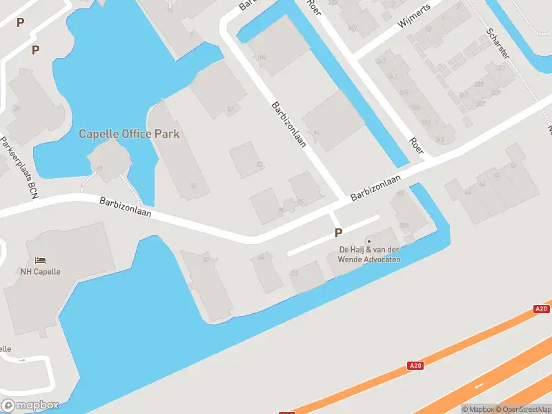 Ambulance met grote spoed naar de Barbizonlaan in Capelle aan den IJssel