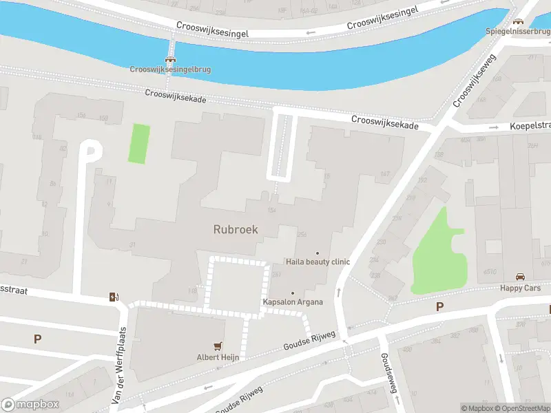 Ambulance met gepaste spoed naar de Crooswijksekade in Rotterdam