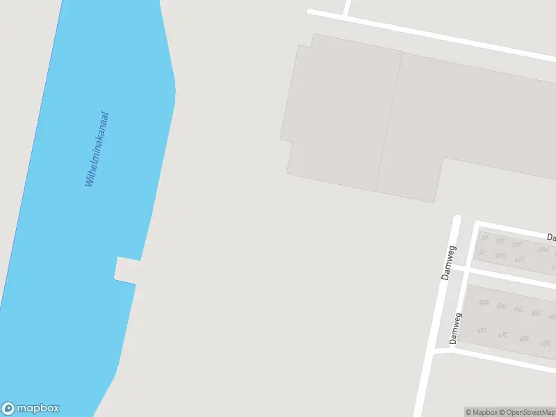 Brandweer en politie met gepaste spoed naar de Vaartweg in Oosterhout