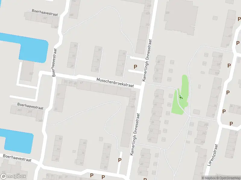 Ambulance met grote spoed naar de Musschenbroekstraat in Vlaardingen