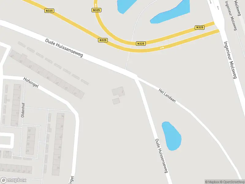 Brandweer met gepaste spoed naar de Oude Huissenseweg in Arnhem vanwege stormschade