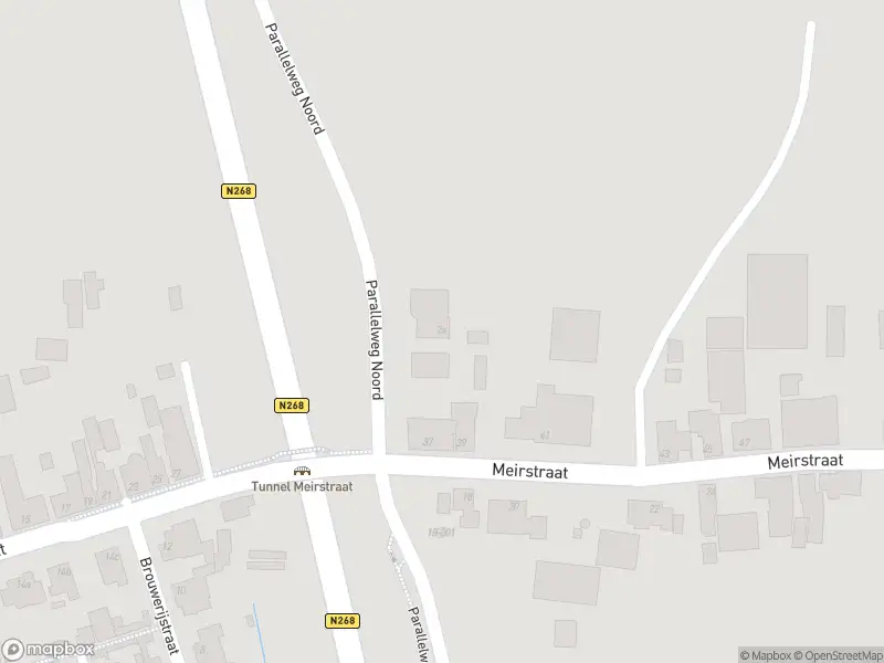 Brandweer met gepaste spoed naar de Parallelweg Noord in Oud Gastel vanwege stormschade