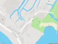 Ambulance met gepaste spoed naar de Pijlstoep in Alblasserdam