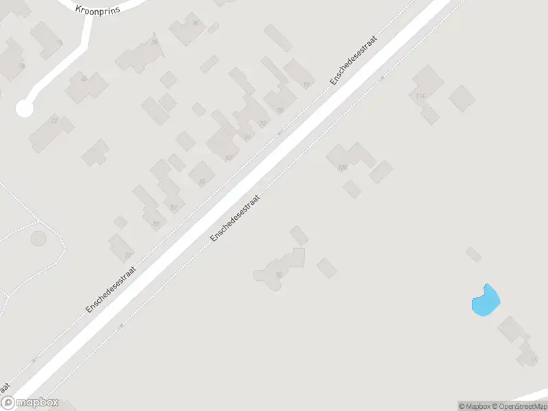 Brandweer met gepaste spoed naar de Buurserstraat in Haaksbergen vanwege stormschade