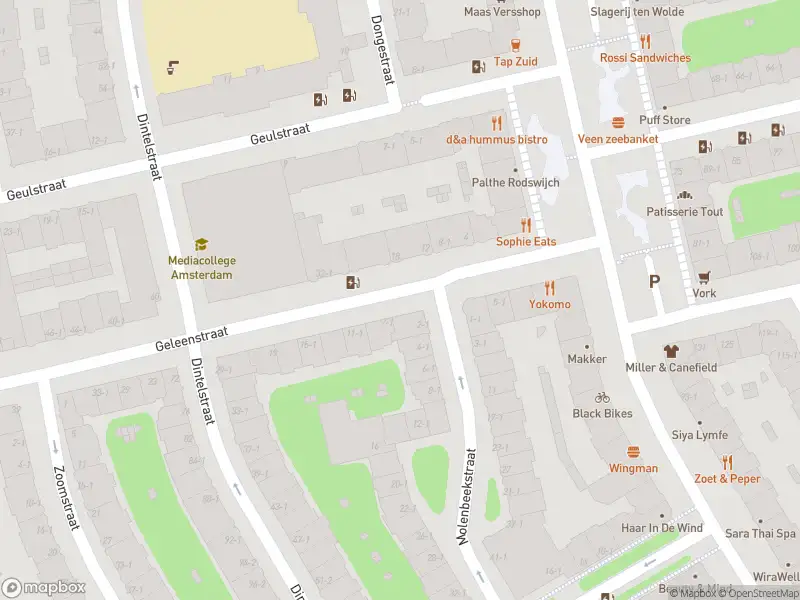 Ambulance met gepaste spoed naar de Geulstraat in Amsterdam