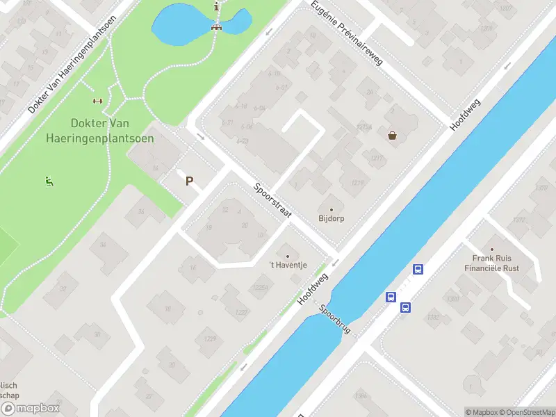 Ambulance met gepaste spoed naar de Spoorstraat in Nieuw-Vennep