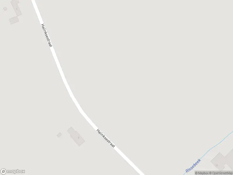 Brandweer met grote spoed naar de Haiinksestraat in Roosendaal vanwege middelgrote brand