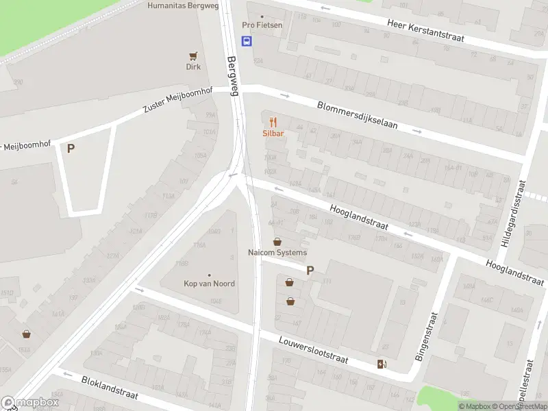Ambulance met grote spoed naar de Benthuizerstraat in Rotterdam